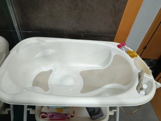 Bañera para bebé con soporte