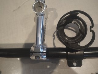 Manillar con manetas y potencia