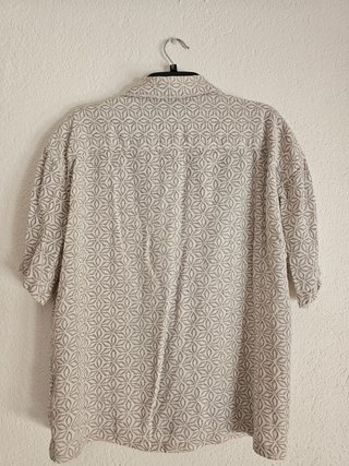 Camisa Beige Jacquard Geométrica
