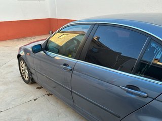 BMW 320 2005