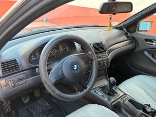 BMW 320 2005