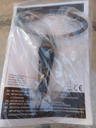 Plancha de vapor Homcom. 1800W