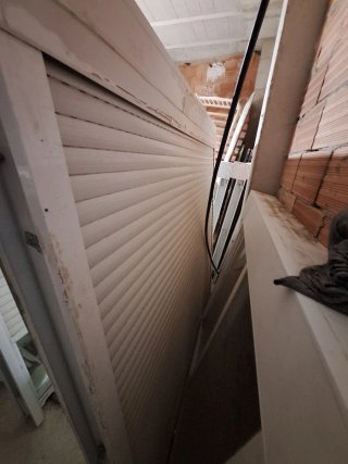 Ventana aluminio abatible 180x184 Climalit