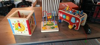 Juguetes de madera para bebés