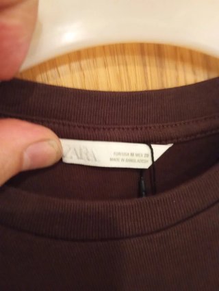 Camiseta Zara manga abullonada talla M