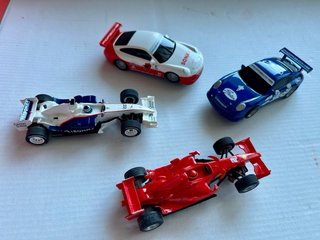 2 Scalextric Compact Loopinator + circuito en 8
