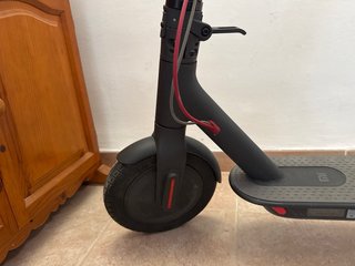 Patinete Eléctrico Xiaomi Mijia M365