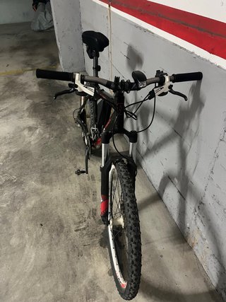 Bicicleta Rockrider 8.1