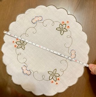 Set di 2 tovaglie ricamate con fiori