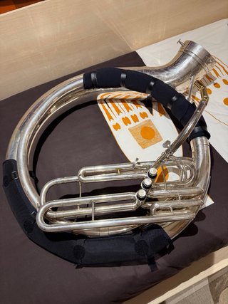 Sousaphone Helicon Sib