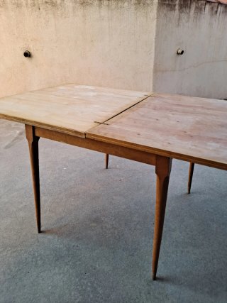 Mesa vintage de madera