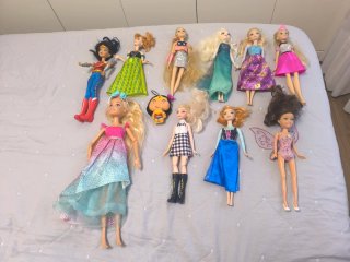 Lote Muñecas Disney y Barbie