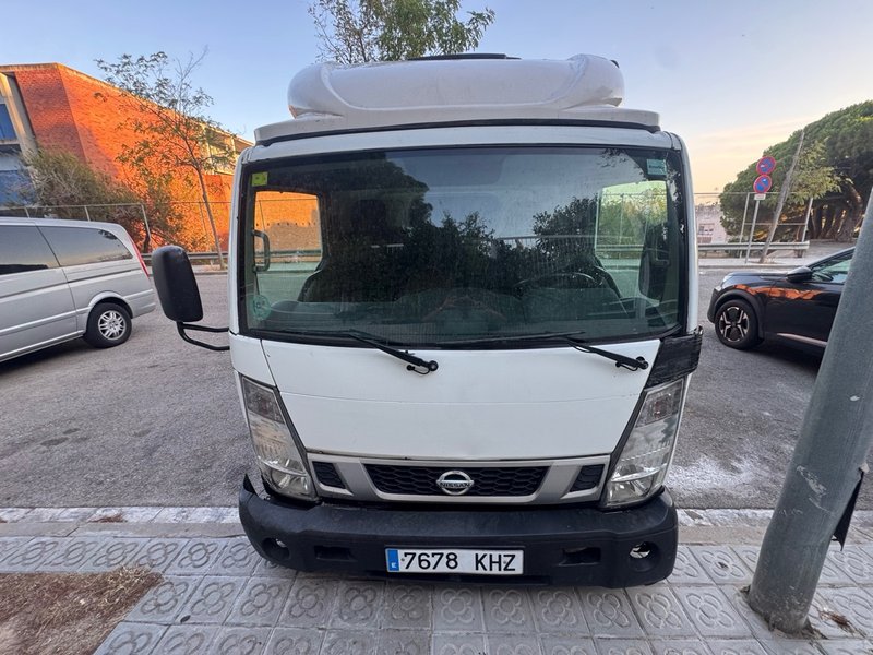 Nissan NT400 Cabstar 2018 - foto 1