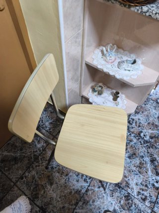Mesa de cocina y 4 sillas