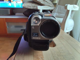Cámara Sony Handycam 330x