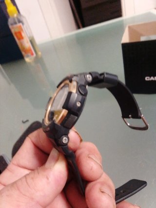 Reloj Casio Baby-G Negro y Dorado