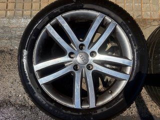 Llantas de aleación con neumáticos De Q7  Y Audi 8