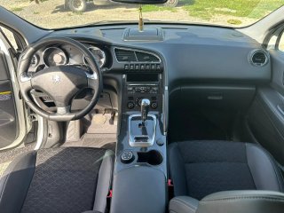 Peugeot 3008 1.6 hdi GARANTÍA NEGOCIABLE