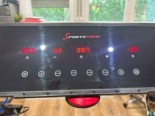 Cinta de correr Sportstech F17