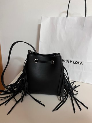 Bolso Bucket Chihuahua piel mini Bimba y Lola