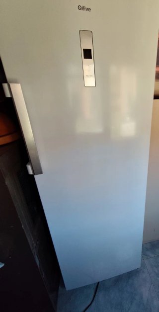 Congelador vertical Qilive con cajones