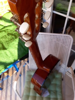 Guitarra Admira Clásica