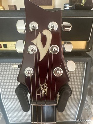 Guitarra Vigier G.V.
