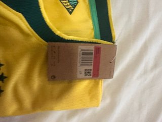 Camiseta Brasil Neymar Jr 10 Nike Talla M