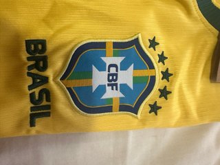 Camiseta Brasil Neymar Jr 10 Nike Talla M