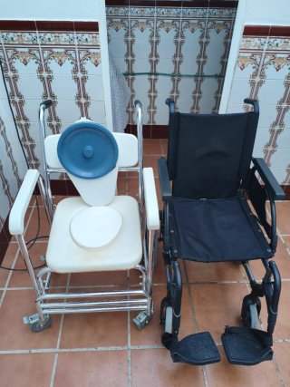 Silla de ruedas y WC portátil