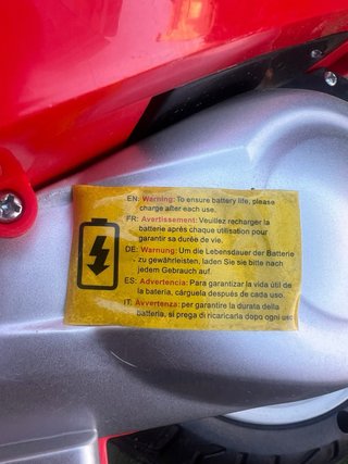 Moto Vespa Eléctrica Niñ@ Roja