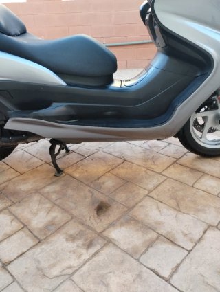 Yamaha Majesty 400 Plata 2004