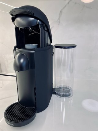 Cafetera de cápsulas, Nespresso Vertuo Krups Negra
