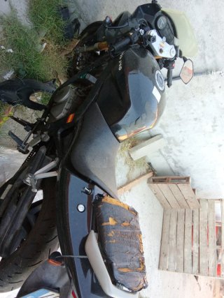 Hyosung GT 125cc Naked Negra