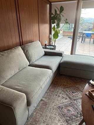 Sofá Kivik 3 plazas y reposapies