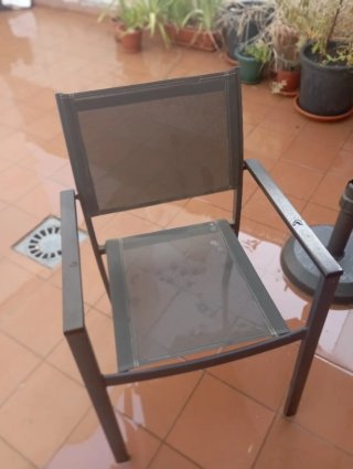 Conjunto mesa de forja de Jaén y dos sillones