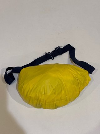 Chubasquero Equitación Negro y Amarillo