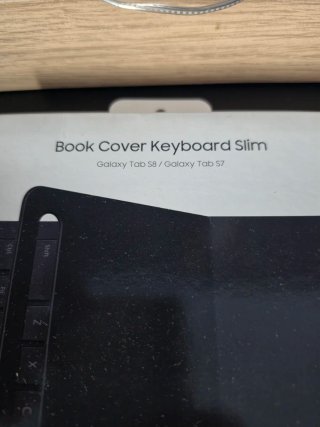 Samsung Tab S8 + Funda Teclado Slim Negra