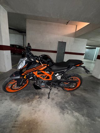 KTM Duke 125
