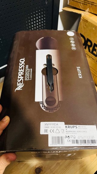 Cafetera Nespresso Essenza Mini + Aeroccino 3