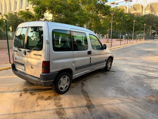 Peugeot Parnet 2000
