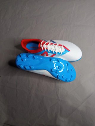 Botas de fútbol New Balance Furon