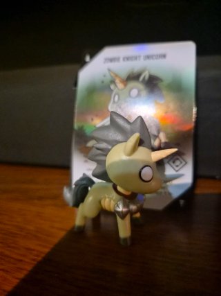 Figura Ultimate Unstable Unicorns +carta