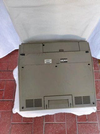 Máquina de escribir Olivetti Lettera E515-II