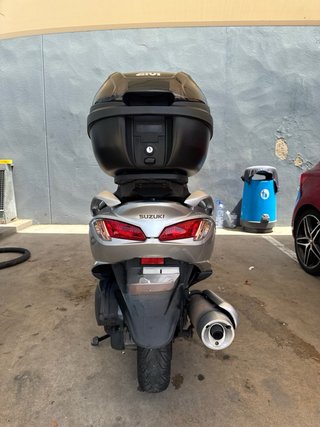 Suzuki Burgman 200 2016