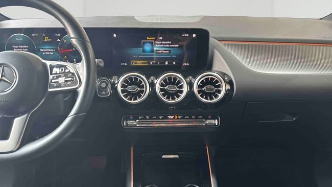Mercedes-Benz GLA 2023, foto 14