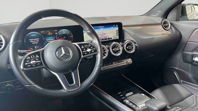 Mercedes-Benz GLA 2023, foto 21