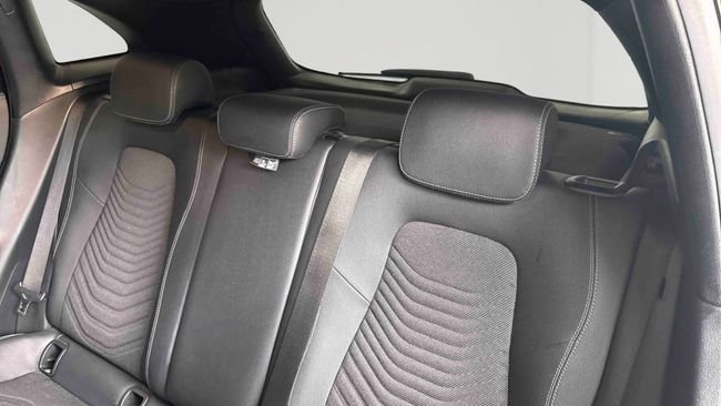 Mercedes-Benz GLA 2023, foto 23