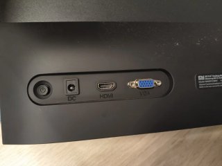 Monitor Xiaomi Nero