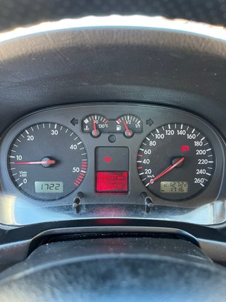 Volkswagen Golf 2003